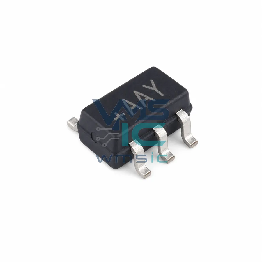 MAX4714EXT+T 0.8-Ohm Low-Voltage SPDT Analog Switch MAX4714EXT SC-70-6