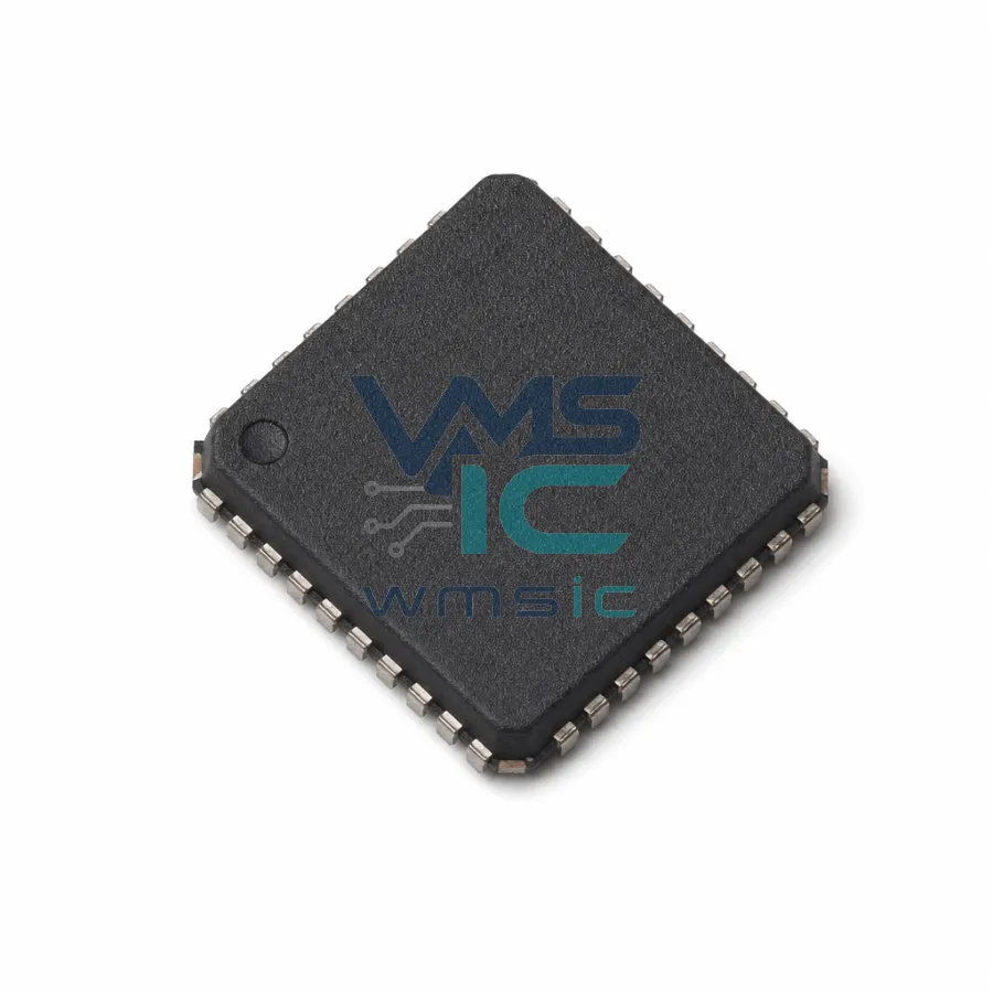 适用於汽车應用的宽输入電壓電源管理 O31310QRWGRQ1 VQFNP-40(6x6)